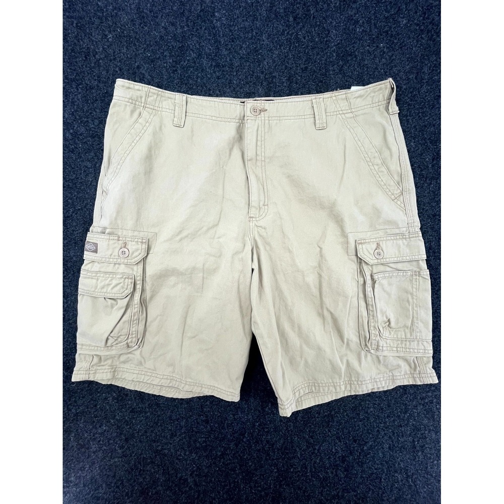 Lee Legendary Wyoming Cargo Shorts Mens 42 Tan Cotton Utility Hiking Relaxed Fit
